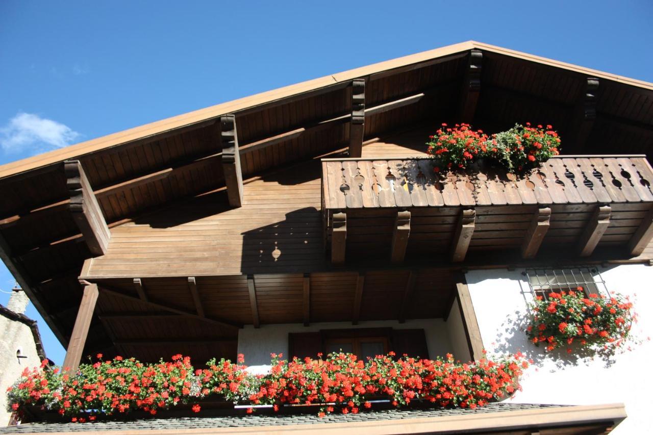 Chalet Stelvio Bormio Exterior photo